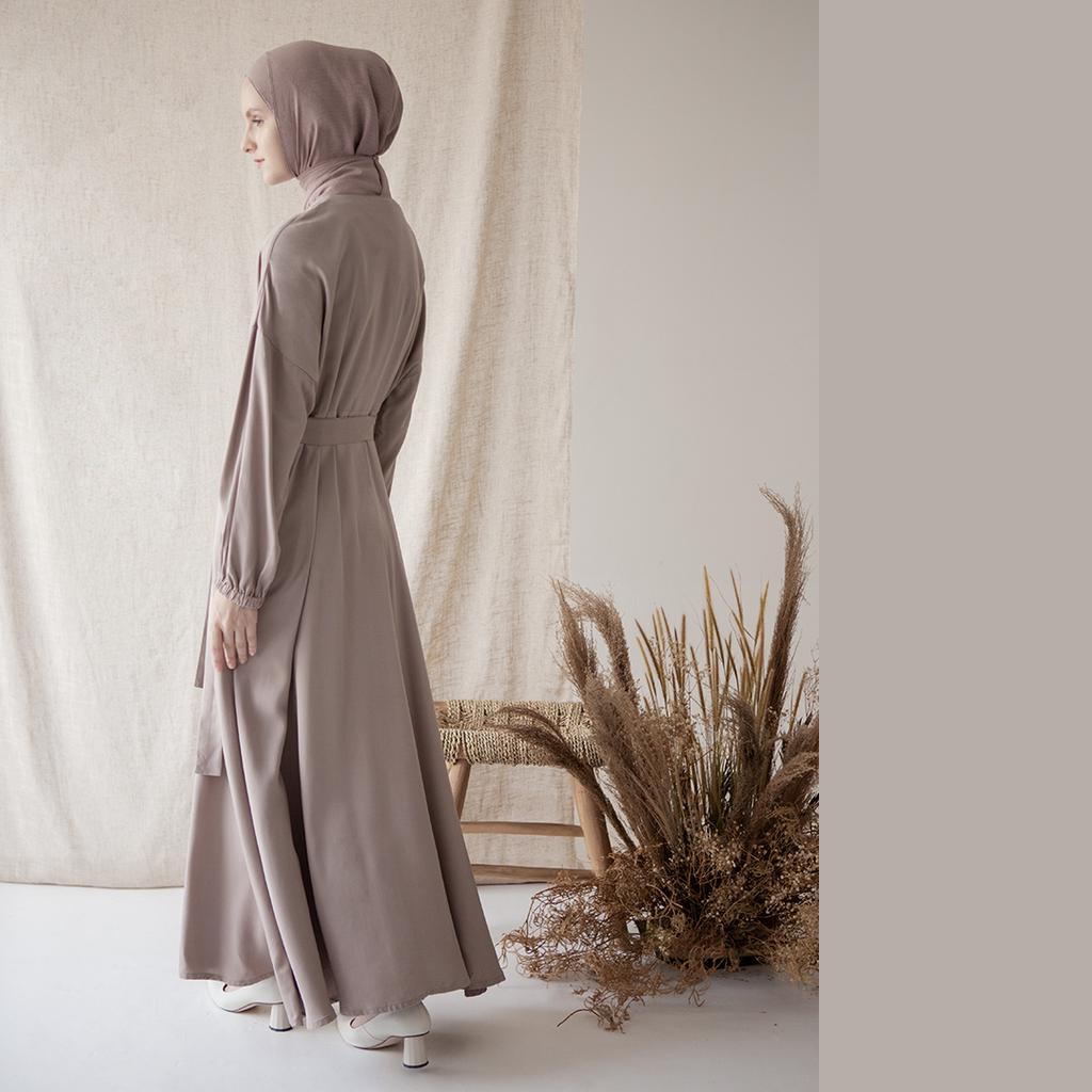 Fara by Aska Label - Gamis wanita dress Muslim rayon busui friendly wudhu friendly warna beige, coksu, black