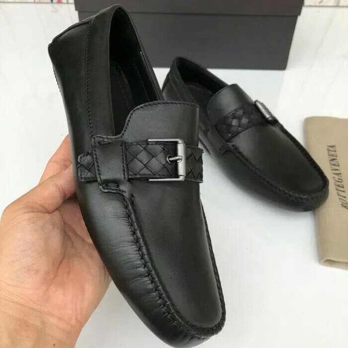 Sepatu Bottega Veneta formal shoes untuk pria
