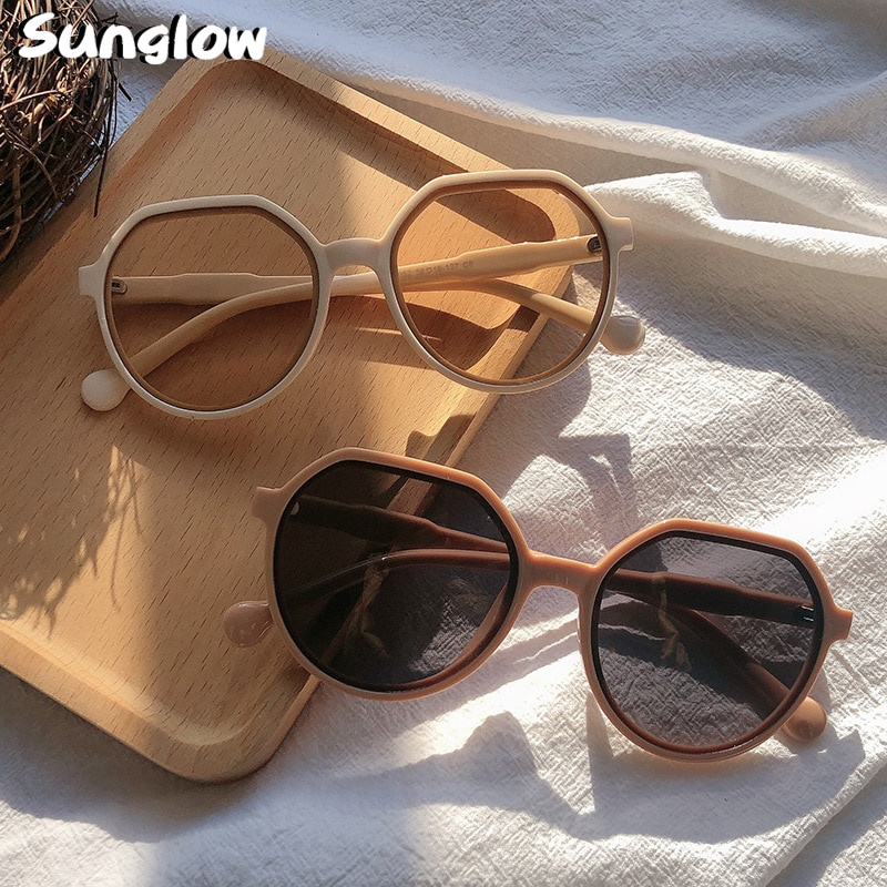 OVERFLOWS.ID Kacamata Wanita Model Retro Besar Sunglasess Import Korea Style Kacamata Hitam Putih Sunglasess Bingkai Besar Retro