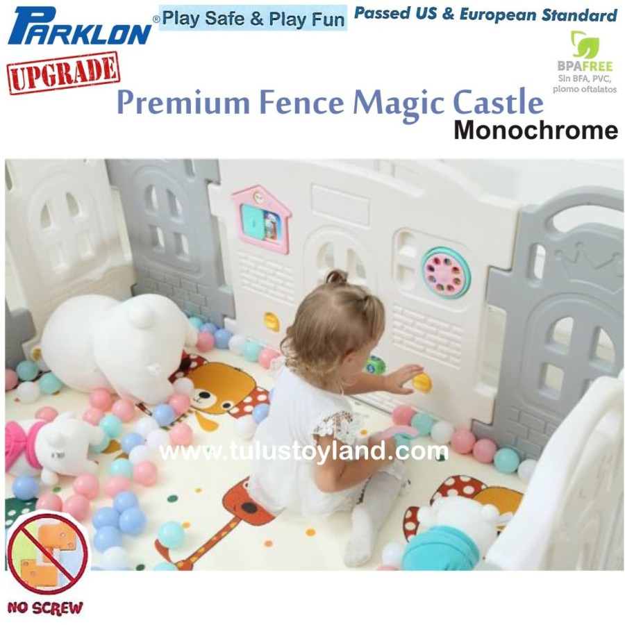 PARKLON MAGIC CASTLE PLAY FENCE 10 PANELS + 1 DOOR + 1 ACTIVITY BOARD