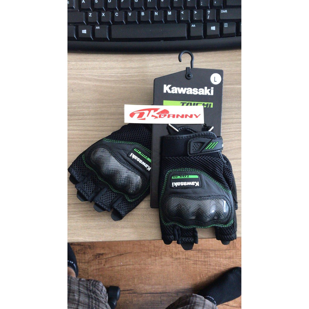 sarung tangan taichi kawasaki gloves half size L grab it fast