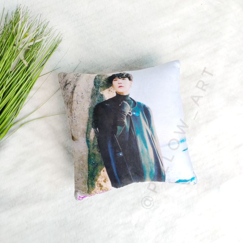 Pillowart - Bantal Custom Foto Fullprint 30 x 30 cm / Hadiah - ART010