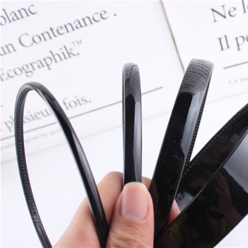 Fashion Simple Bright Black Glossy Multi-size Toothed Headband / Ladies Face Washing Makeup Headwear / Men Women Daily Hair Accessories
