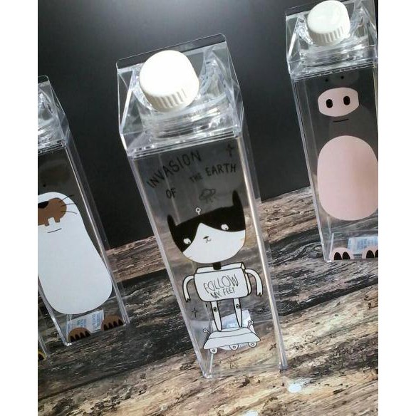 BOTOL MINUM PLASTIK PUTIH BENING/BOTOL CANTIK/BOTOL UNIK/BOTOL LUCU