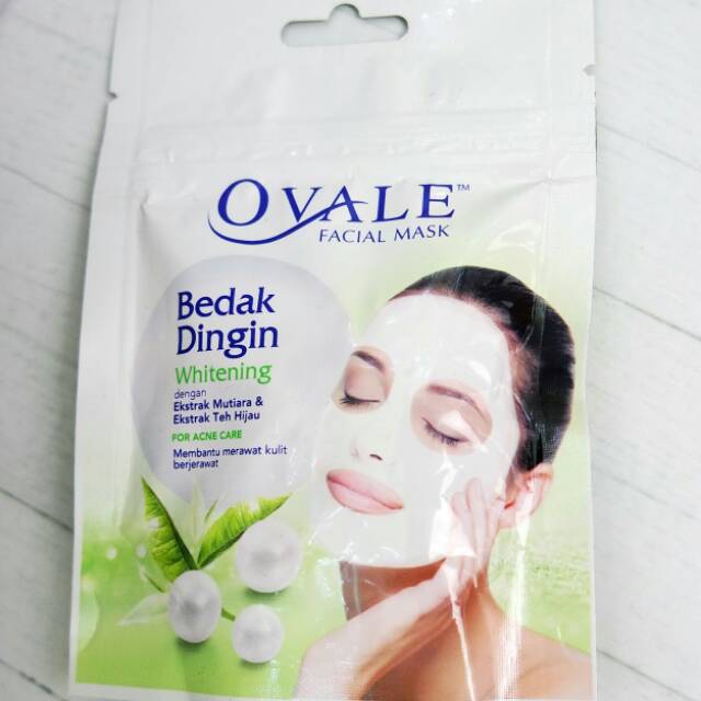 Ovale Bedak Dingin Whitening Teh Hijau Pouch 30 butir