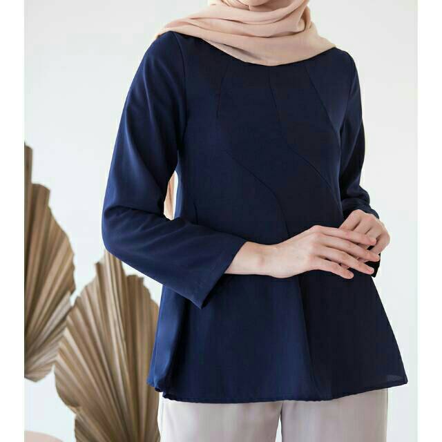 Atasan ASKA LABEL NAVY HANUM (size S&M)