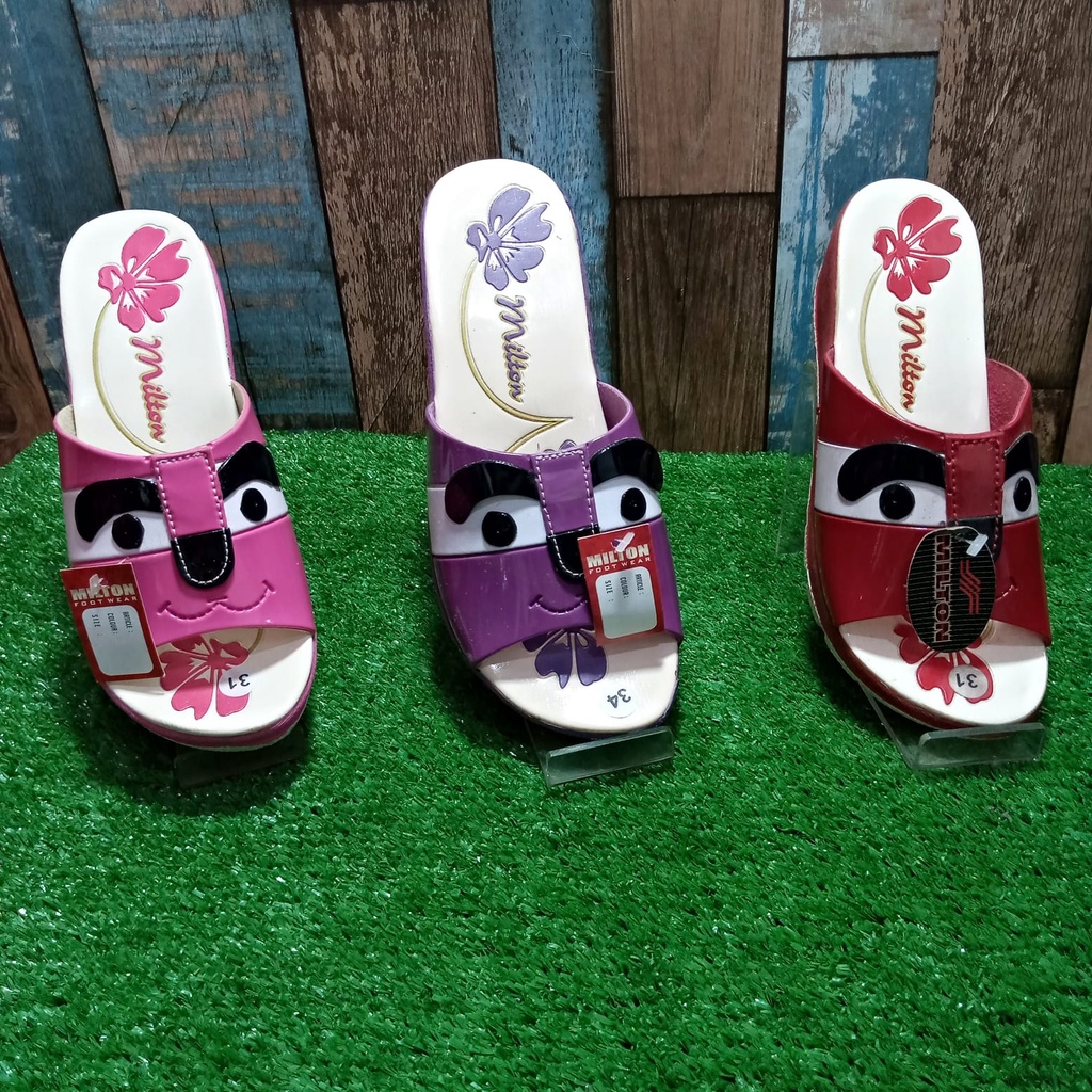 Sandal anak2 milton