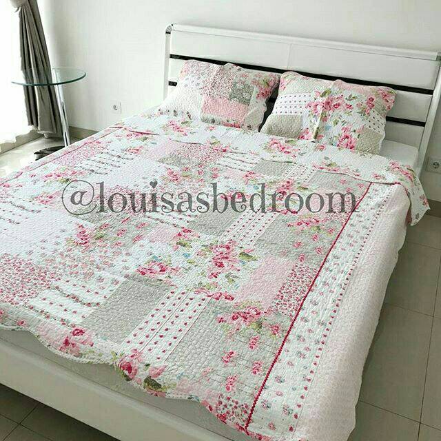 Shabby bed cover. Bed cover shabby chic. Shabby quilt. Selimut shabby. Bed cover import. Shabbyquilt