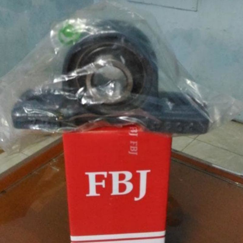 Pillow block bearing UCP 207 - 35 mm FBJ