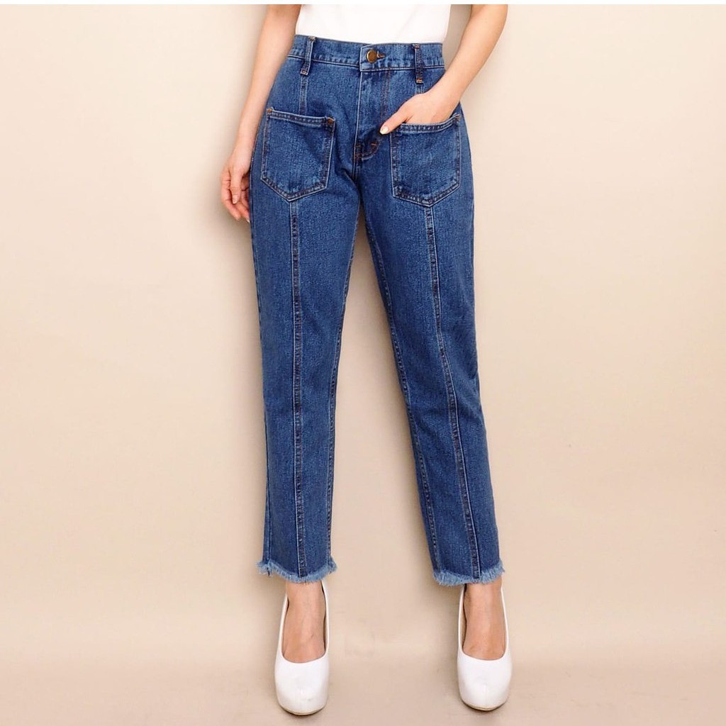 BOYFRIEND POCKET JEANS RAWIS / JEANS WANITA