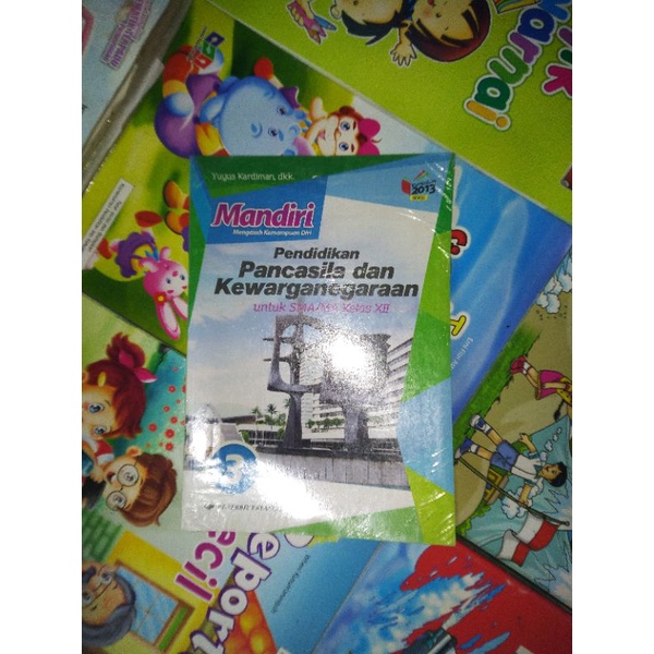 MANDIRI PPKN KELAS 12 SMA (ERLANGGA)