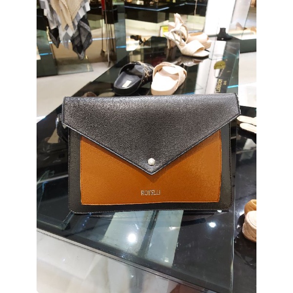Rotelli clucth tas Tangan New collection SALE SALE TAG 400.000