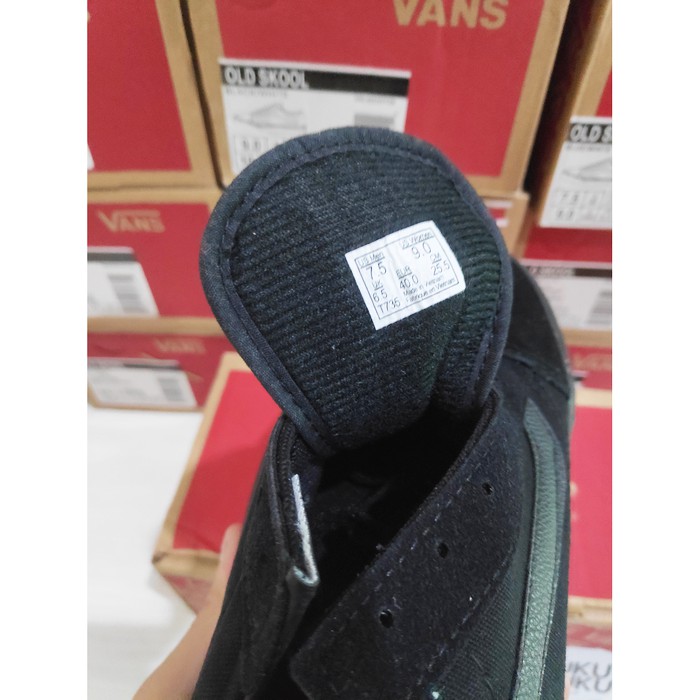 Sepatu Vans Old Skool All Black Import DT BNIB / Sneakers Skateboard Urban