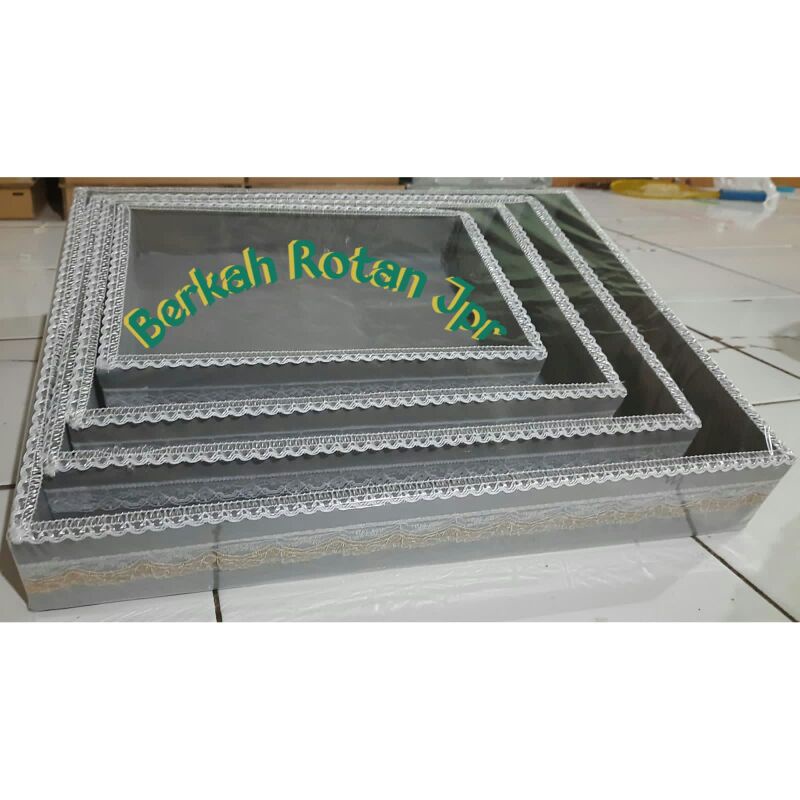 KOTAK BOX SESERAHAN 1 SET ISI 4 BAKI HANTARAN/LAMARAN/SESERAHAN/TEMPAT MAKE UP LAMARAN/TEMPAT KAIN/P