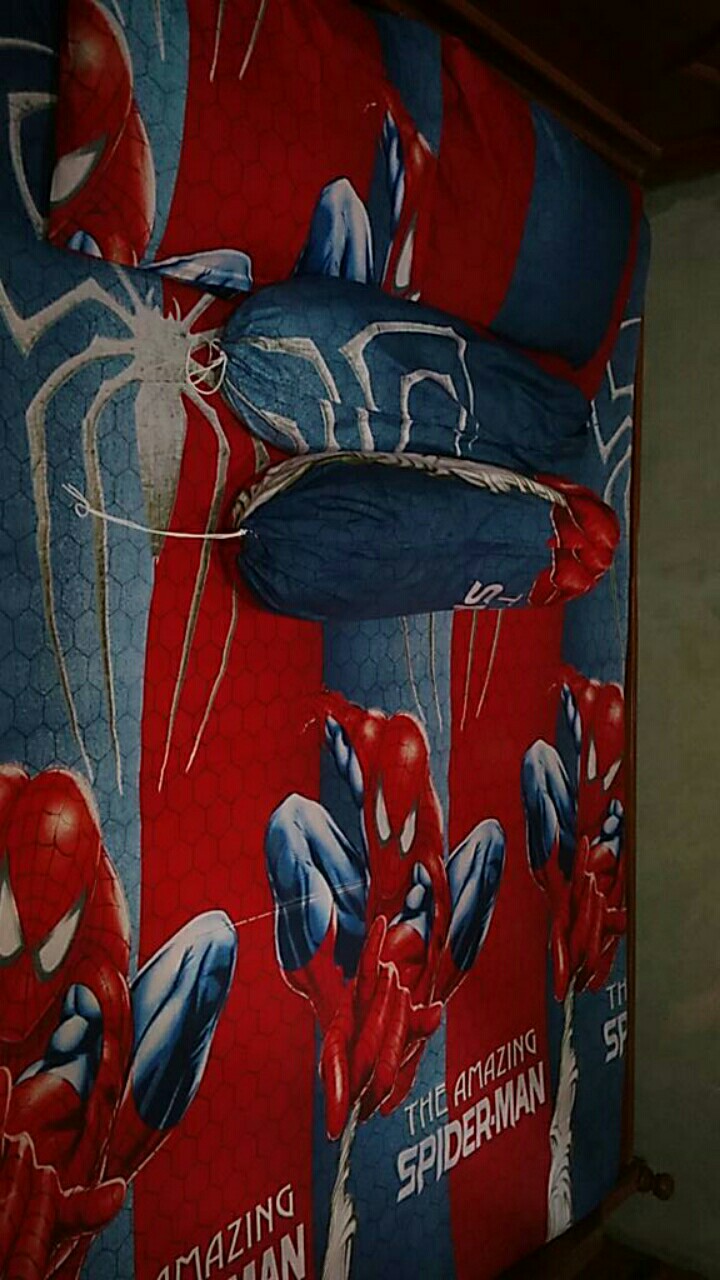 Sprei Motif Kartun Spiderman