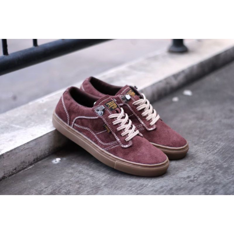 Sepatu Lokal Shoes Local Pride Cevany Gordon Low Cut Maroon Gum Suede