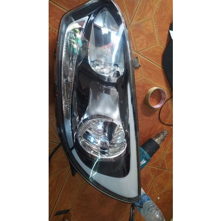 lampu depan/Headlamp kia rio