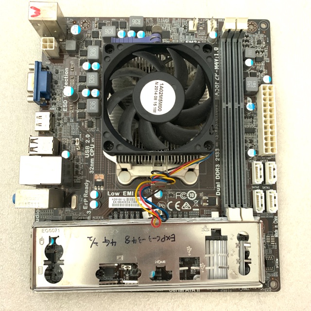 PAKETAN AMD APU A8 7600 MOBO FM2 PLUS DDR3 ONBOARD - FAN AMD