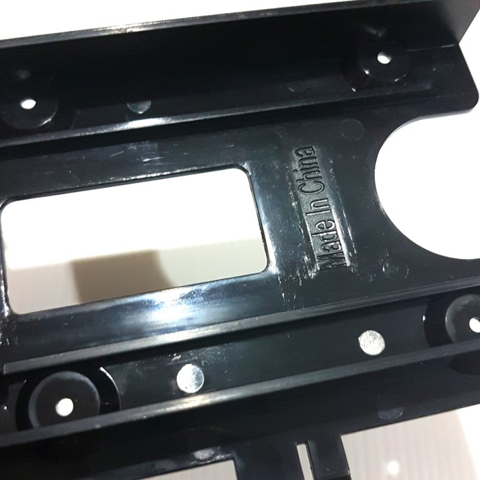 PCI Slot tambahan untuk 2.5 inch HDD SSD Rear Panel Mount caddy cage