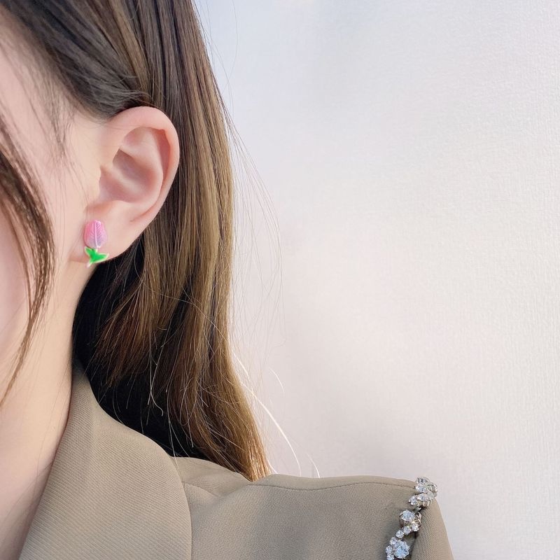 Anting Desain Tulip Gaya Retro Korea Untuk Wanita