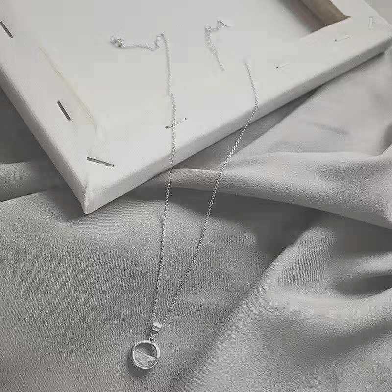 One Wang Qingquan Kalung Rantai Gaya Korea Liontin Hati + Bulan + Bintang + Hollow Untuk Perhiasan Wanita