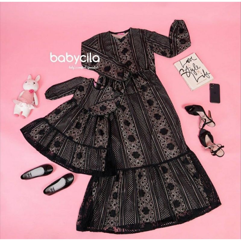 Kain Brokat Lace Royal Vintage Warna Hitam