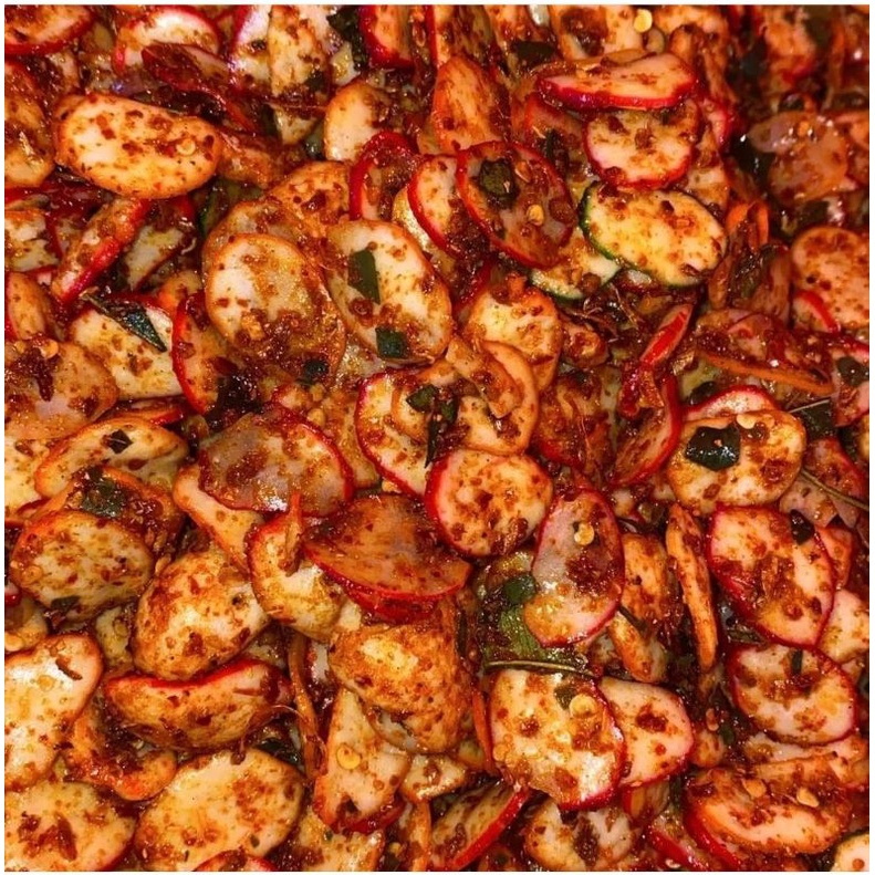 

(500gr) Seblak Kerupuk Pedas Daun Jeruk| Kerupuk Bantat Pedas Gurih