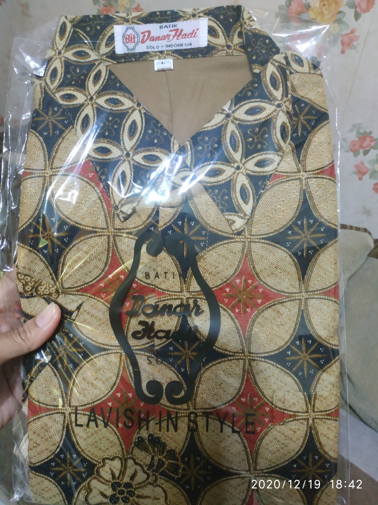 Hem Dobby Lengan Pendek Danar Hadi