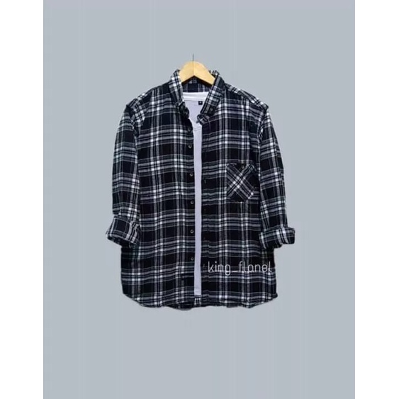 Kemeja Flanel Pria Lengan Panjang Hitam Garis Putih