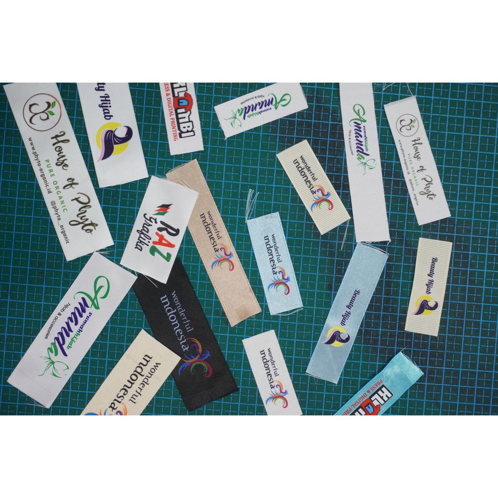 

Pita Label Bahan Satin Full Color 2 cm (DESAIN GRATIS)