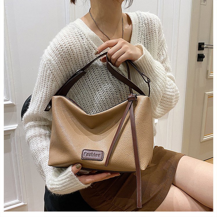 201541 Tas Selempang Wanita Import Slingbag Cewek Impor (1 KG MUAT 3) LT2106 JT1622 CR7781 170532 BQ3463 EL5279