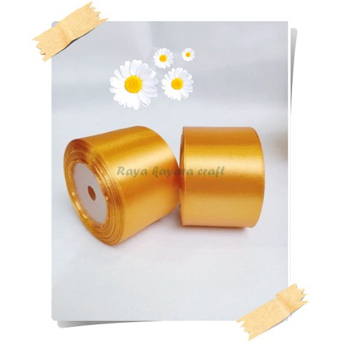 Pita satin 5cm per rol GOLD 01