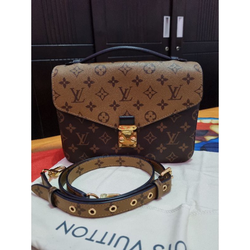preloved lv metis reverse original leather