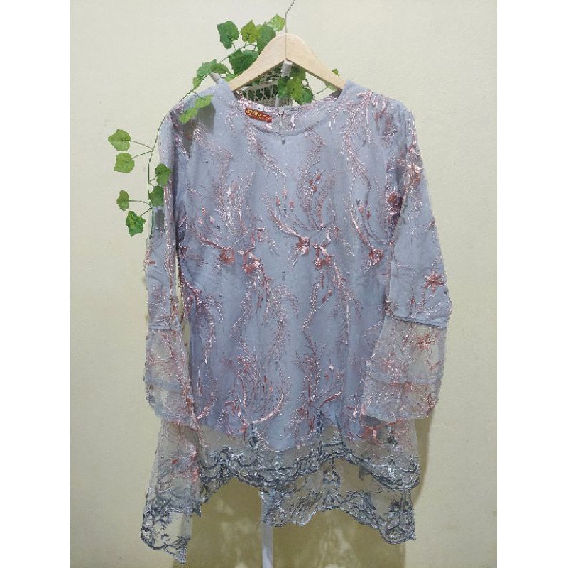 Kebaya Modern / Atasan tile / tunik tile