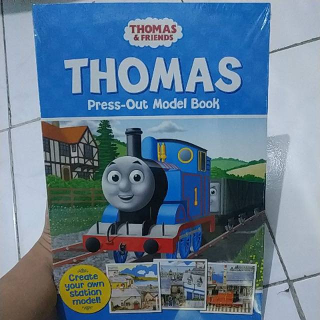 BBW Book / Activity Book THOMAS AND FRIENDS Press-out Model Book
