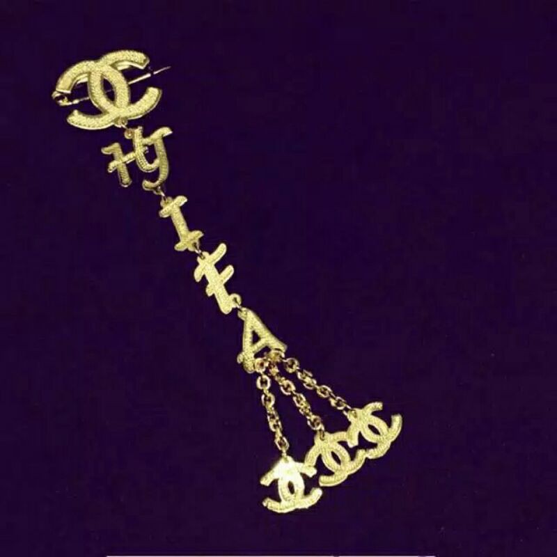 Bros dagu nama / Bros Hijab / Bros nama peniti hijab /Aksesoris Hijab kerudung/lapis Emas asli