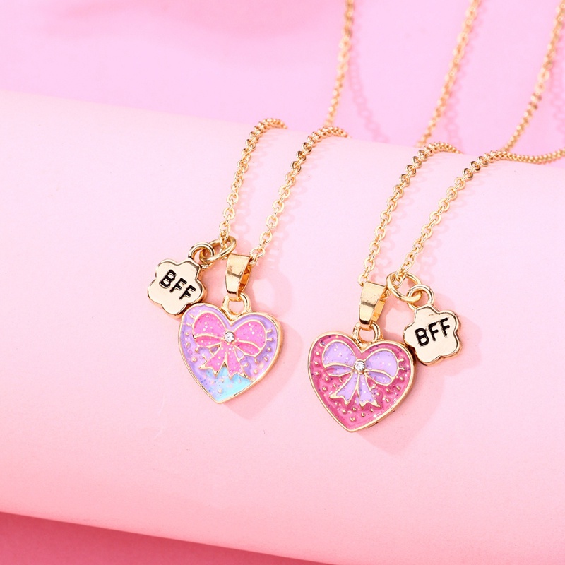 2pcs / Set Kalung Rantai Dengan Liontin Butterfly Hati Warna Pink Biru Untuk Hadiah Persahabatan