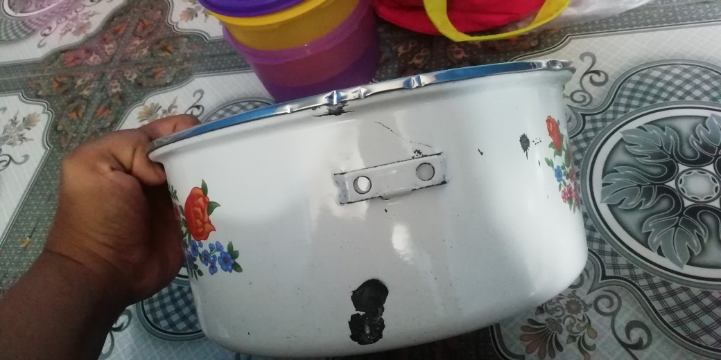 (3kg) Panci Set Enamel Indisah 5 Pcs Panci Set Motif Bunga Panci Set Susun 5 Panci Set Tutup Kaca