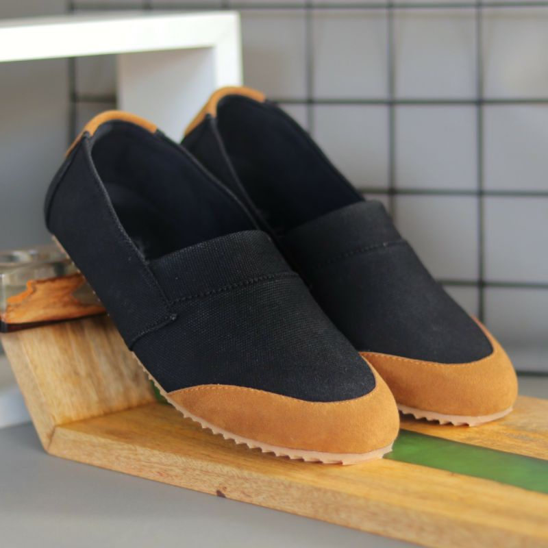 Sepatu Slip On Pria Kasual Slop Santai Murah Original Canvas Twill Premium