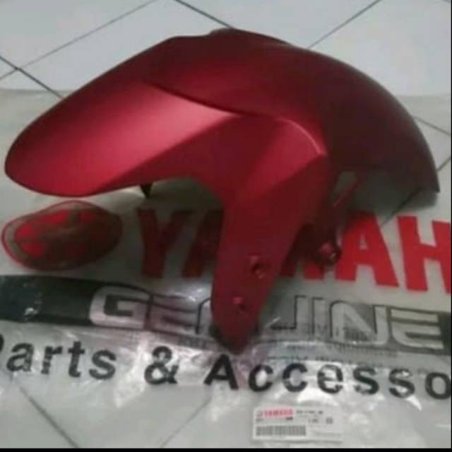 Spakbor depan Yamaha R15 New VVA BK6 Merah Doff