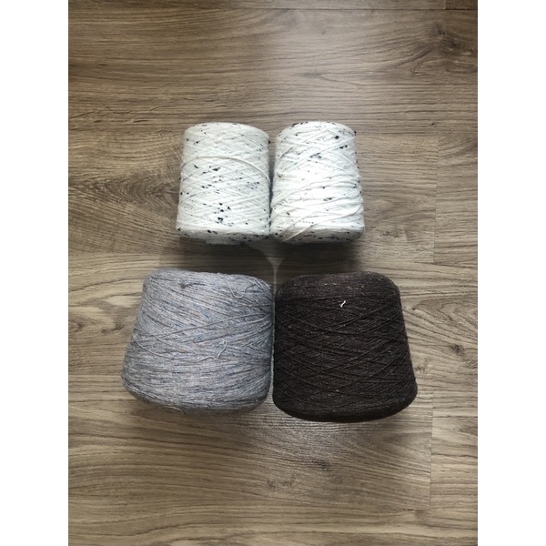 benang actem & acrylic