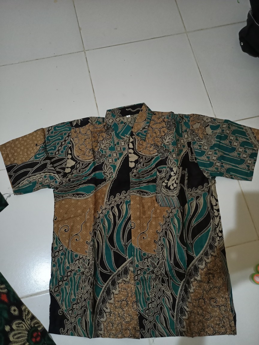 Kemeja Batik Pria Lengan Panjang Motif Terbaru Buat Seragam Kerja Kondangan Harian