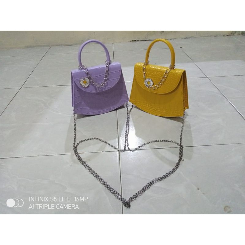 Tas Daisy Flower/Tas Andin / Tas Selempang wanita terbaru