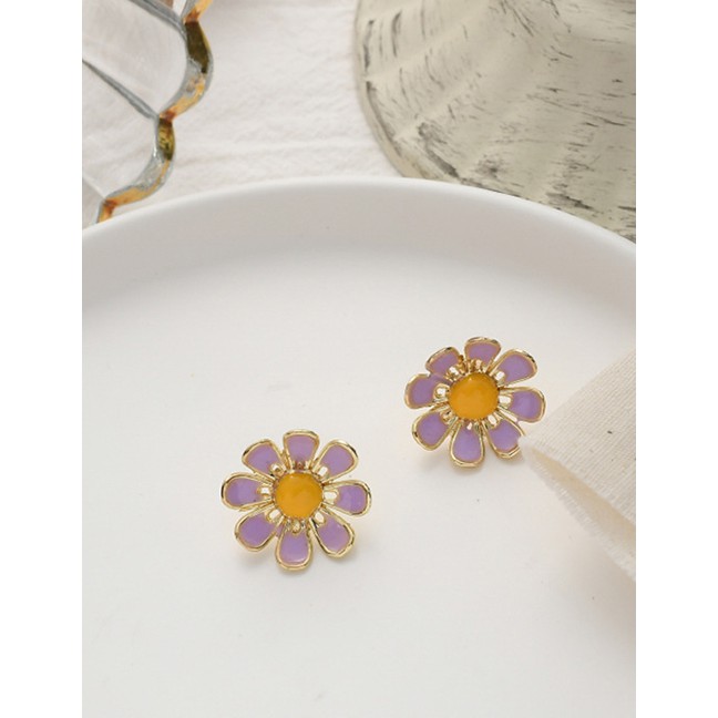 LRC Anting Tusuk Fashion Daisy Oil Drop Alloy Earrings K70506