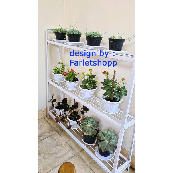 Rak Bunga Besi 3 Tingkat Minimalis