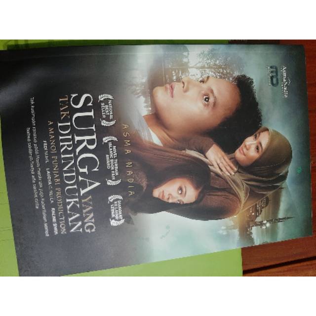 Novel Surga Yang Tak Dirindukan