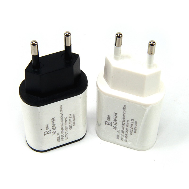 Traveler Charger Kepala Adaptor R-ONE 2in1 output 2.1 A dan 1 A - Putih