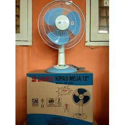 Kipas Angin Meja / Desk Fan Sanex 12 inch