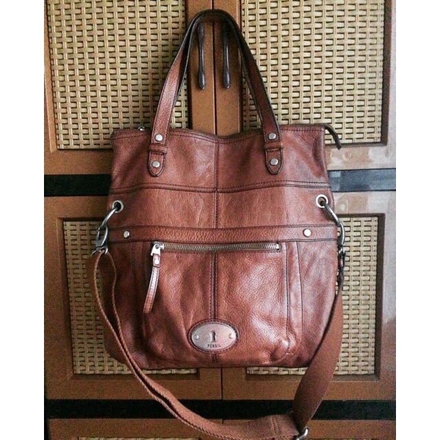 Preloved Fossil Maddox Convertible