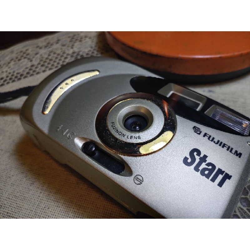 kamera analog Fujifilm starr